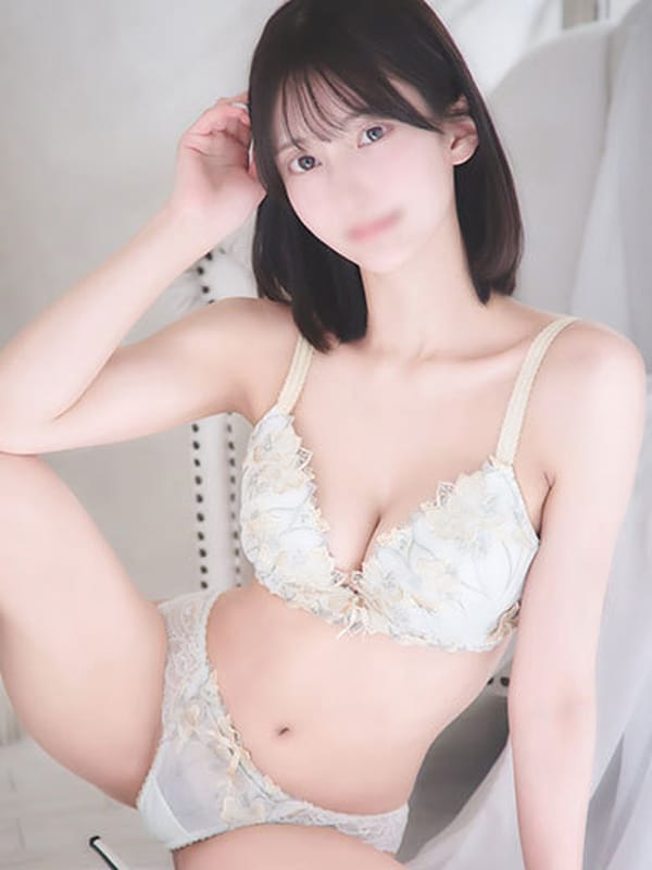 【P】みずき|E+錦糸町で評判の女の子