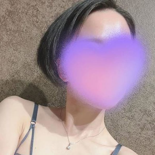 冬花【新人】【美形細身ショートヘア美女♪】 | Minx(新潟・新発田)