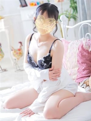 らぶ【十代スベスベ美肌の純白ボディ】