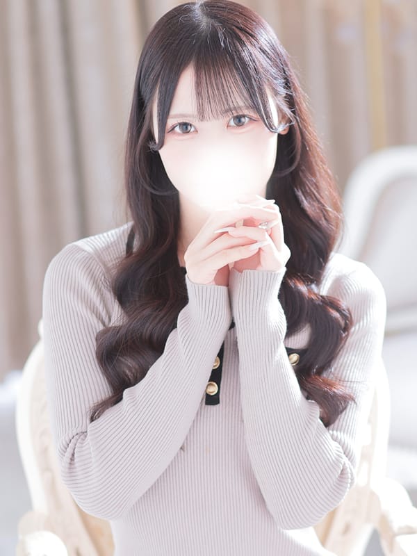 さや【黒髪揺らす上品な清楚系美女】