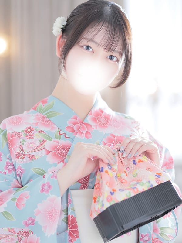 よもぎ【極上Eカップの色白美肌♡】