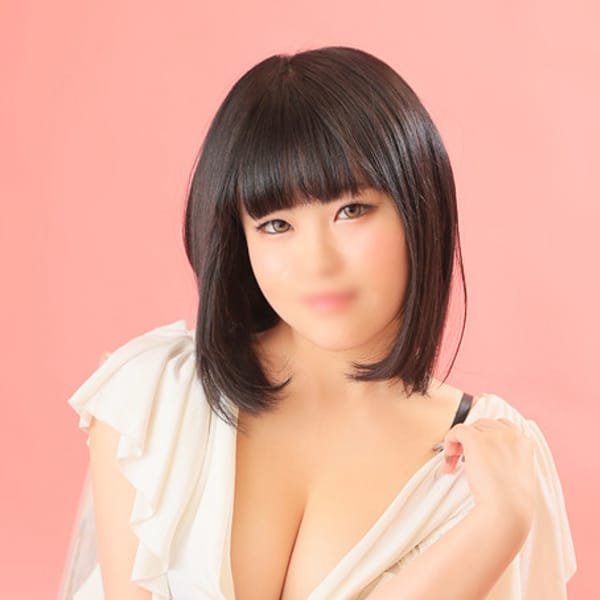 なぎ【◎可愛い小柄な巨乳娘にご注意！】 | クラブパラダイス(新大阪)