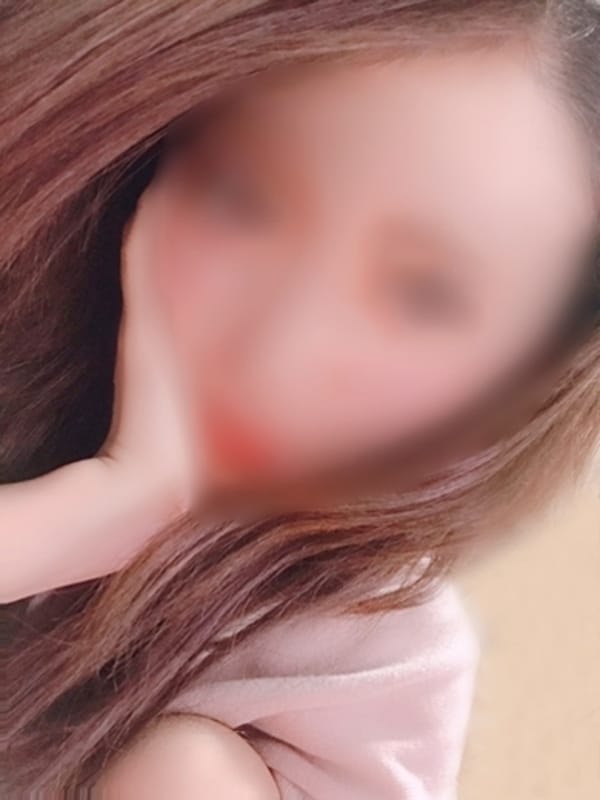 エナ|【福岡デリヘル】20代・30代★博多で評判のお店はココです！でおすすめの女の子