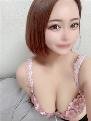 りり奥様|金沢の20代,30代,40代,50代,が集う人妻倶楽部で評判の女の子