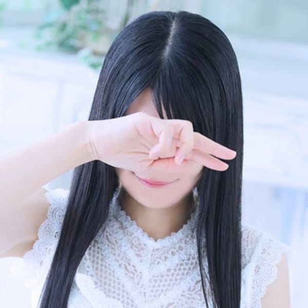 新人・由里奈(ユリナ)