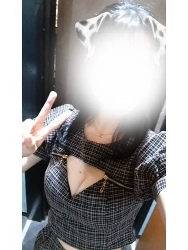 りのあ|ミセスコレクションでおすすめの女の子