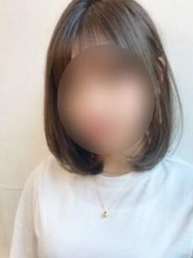 ひなた|ミセスコレクションで評判の女の子