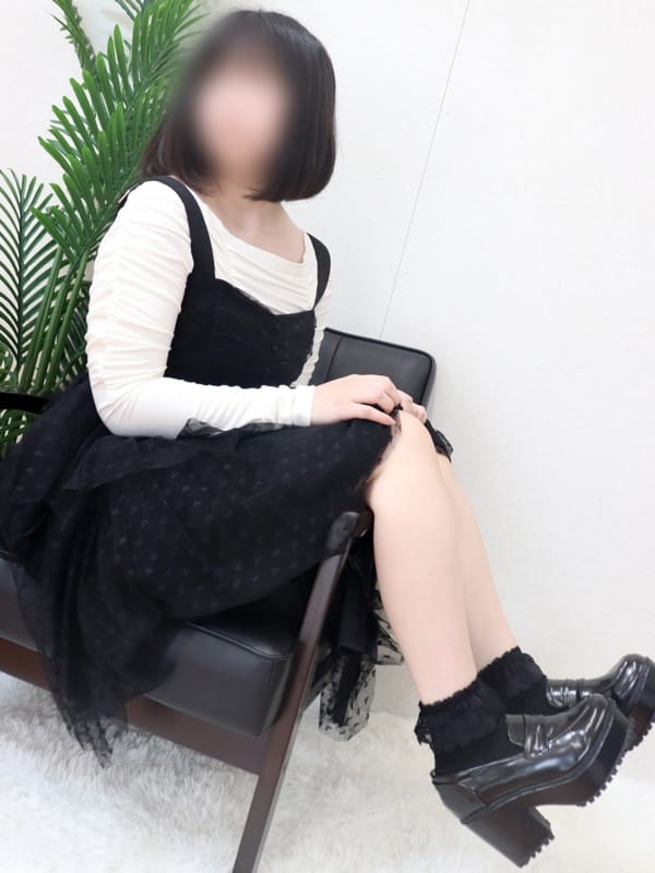 新人ゆあ|土山熟女・美少女ならココ！でおすすめの女の子