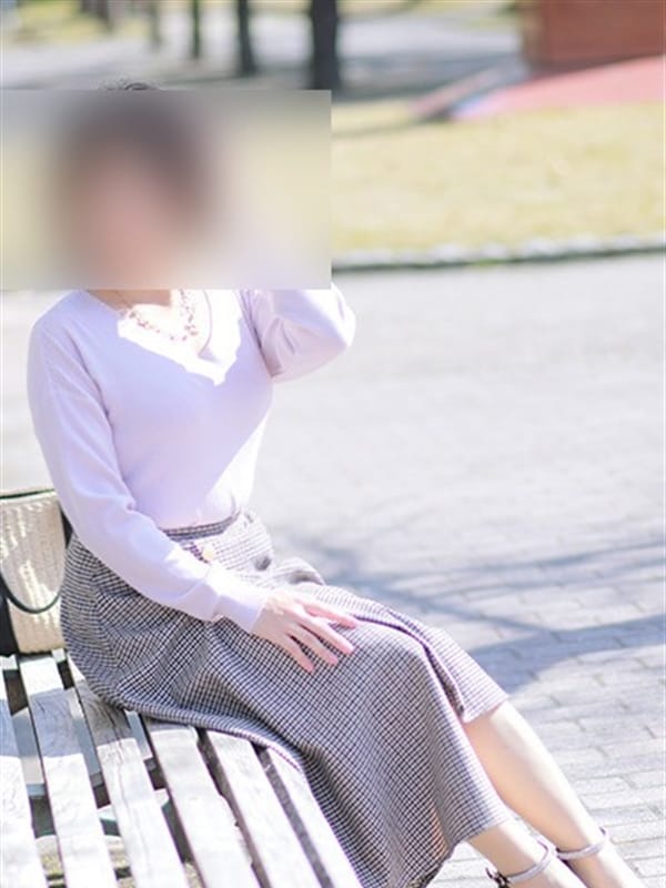 こと|鹿児島市近郊デリヘルで今すぐ遊べる女の子