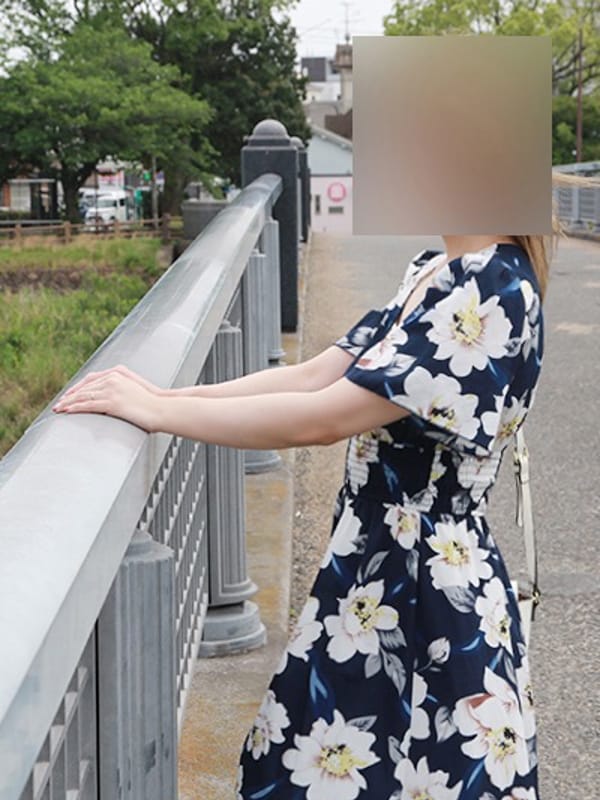 ひなこ|人妻ステーションでおすすめの女の子