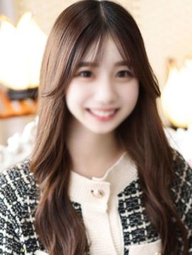 成宮はなか|断りきれない美人マッサージ嬢たちで評判の女の子