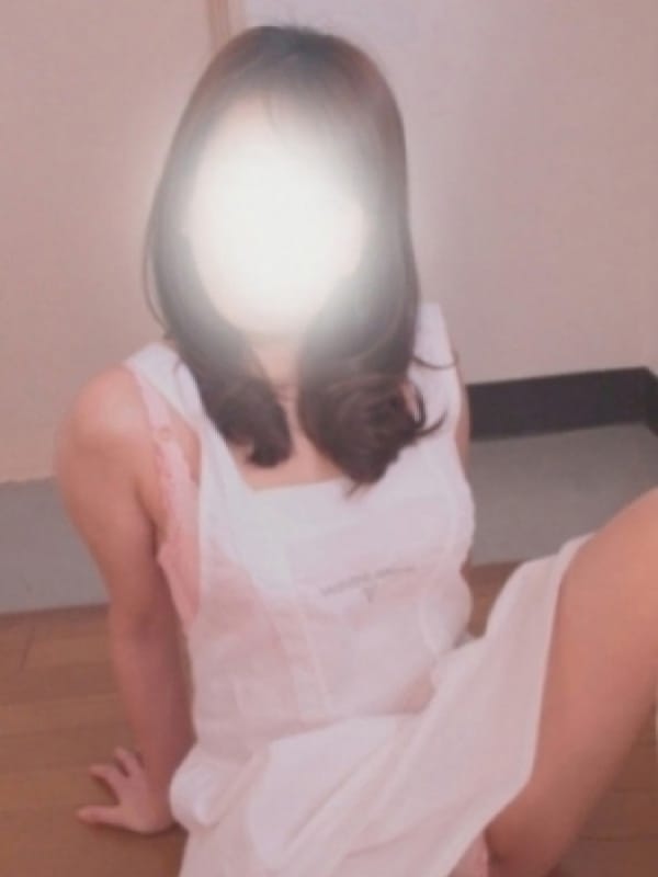 真中みき|おいしい奥様でおすすめの女の子