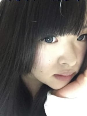 あいな