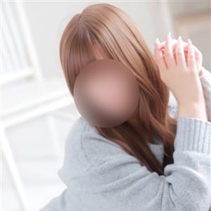 月城 ゆいな