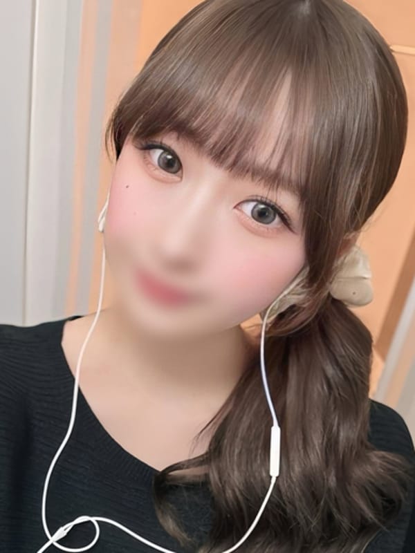 ユラ|HILLS WESTでおすすめの女の子