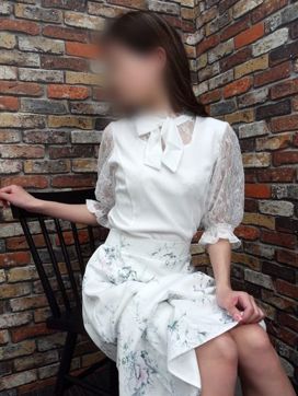 もか|人妻リゾートで評判の女の子