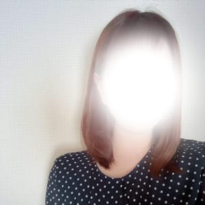 新人ゆりえ