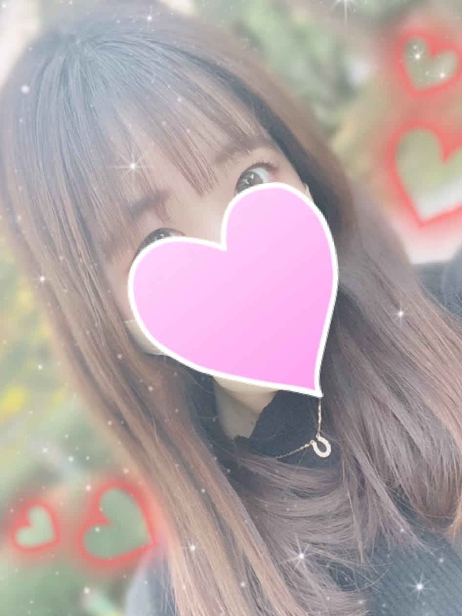 りん【清純派♡えちえち医療事務員さん】