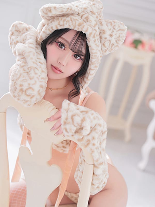 るる|エッセンスで評判の女の子