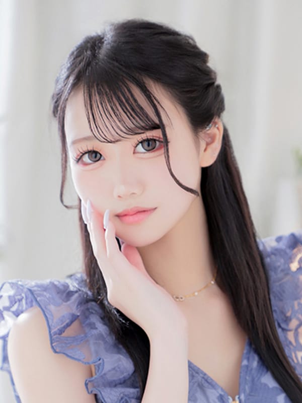 るる|エッセンスで評判の女の子