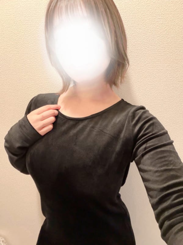 まりな【実は以外と私…】【マジで隠れ巨乳】