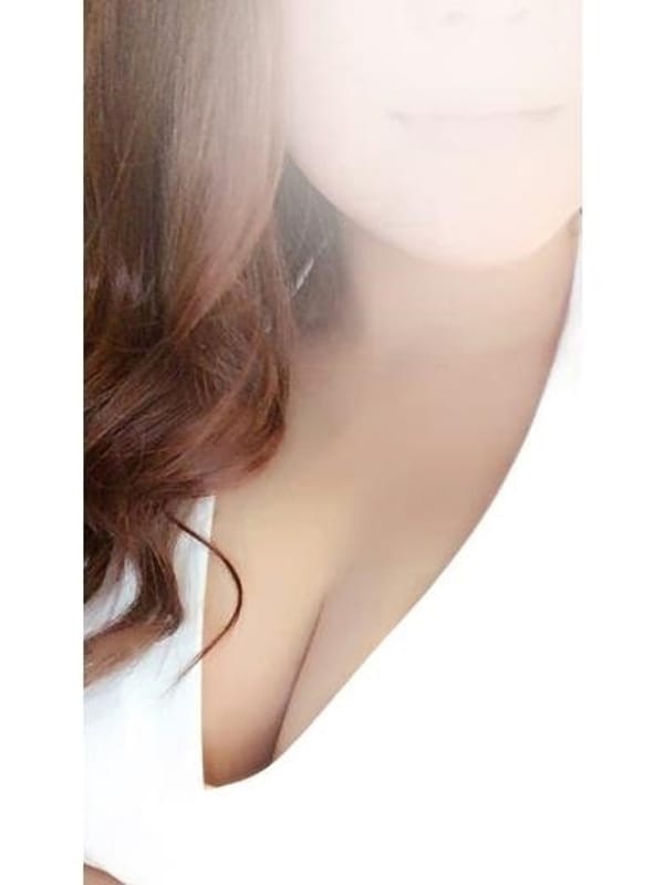 レイカ 【撮下し豊満美巨乳妻】【檀れい激似の美人妻★】