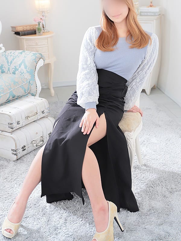 由奈(ゆな)|人妻館で評判の女の子