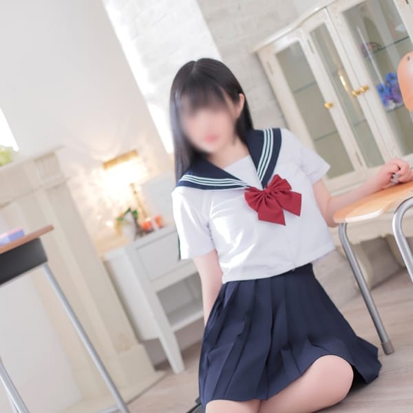 よる♡18歳完未ピュア娘♡