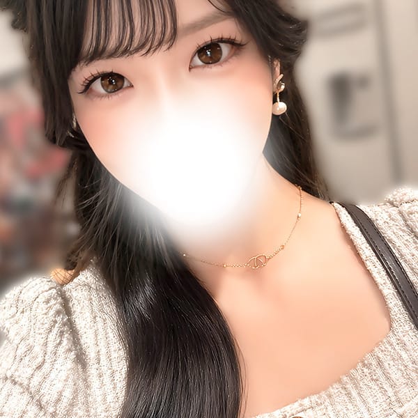 新人なぎさ