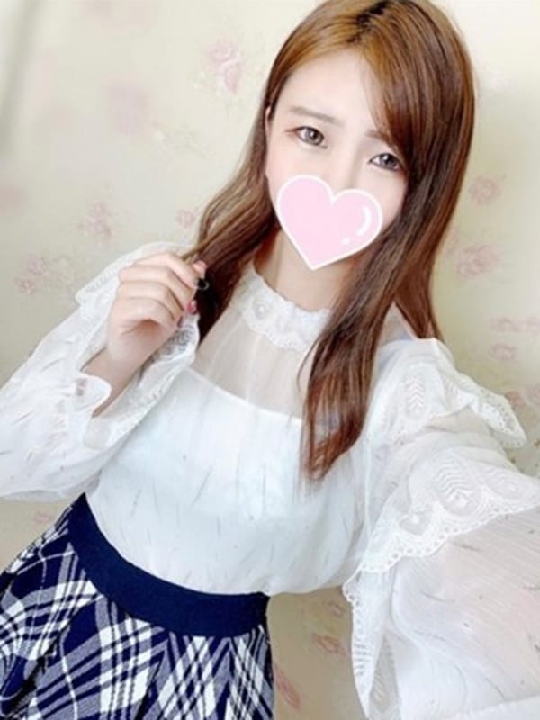 きい【20歳の可愛い美少女♪】