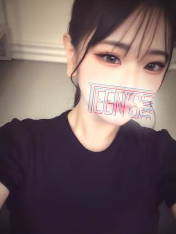 マオ|Teen’s Luxe（てぃーんずらぐぜ）で評判の女の子