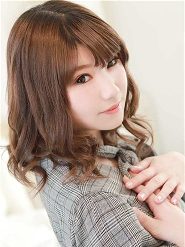 すもも|やんちゃな子猫 西中島店で評判の女の子