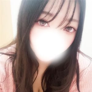 新人みく
