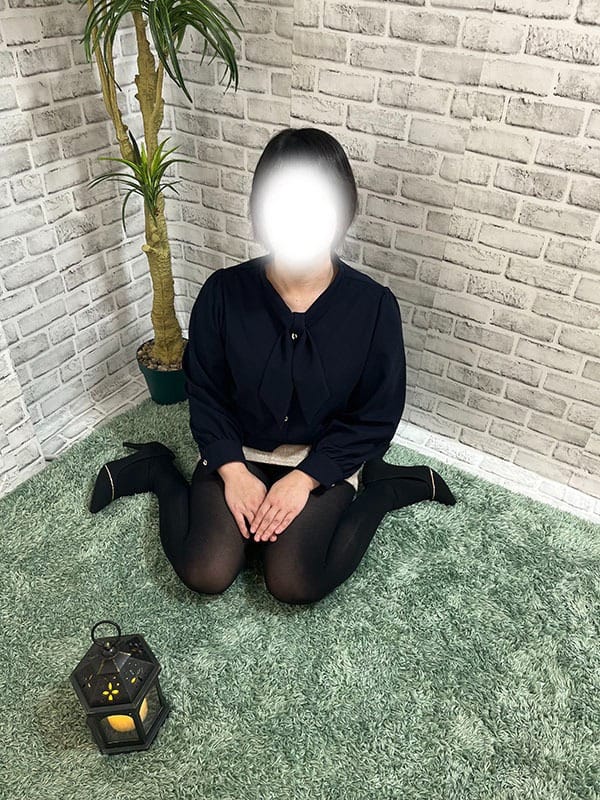 新人【ひな】奥様|静岡人妻教室でおすすめの女の子