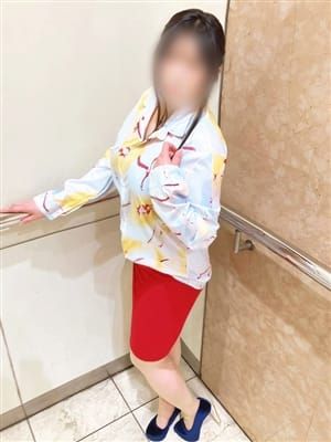 佐倉 渚|人妻待ち合わせ 昼妻夜でおすすめの女の子