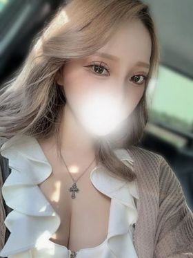 いろは【G乳パイパン即尺無料】|金沢デリヘルで今すぐ遊べる女の子