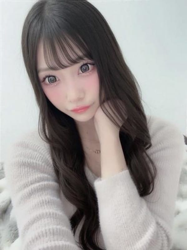 しほね【G乳×触心地抜群の桃尻】