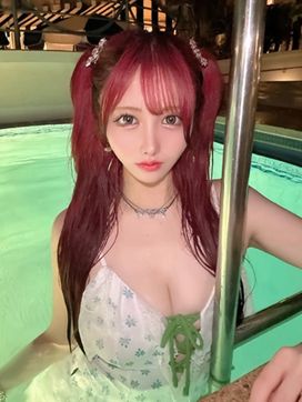 あず【顔入動画&トロトロの水乳】|ウィザードで評判の女の子
