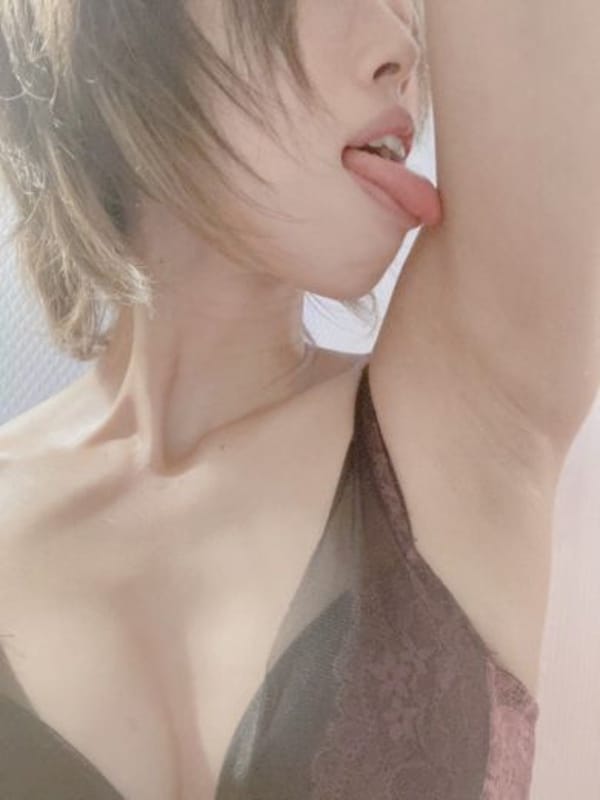 星野　いくみ|松山回春性感エステオールスターズでおすすめの女の子