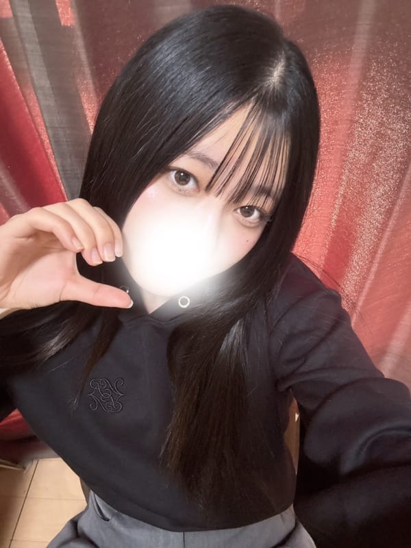 えみる☆極エロフェラの清楚系☆|PREMIUM～プレミアム～で評判の女の子