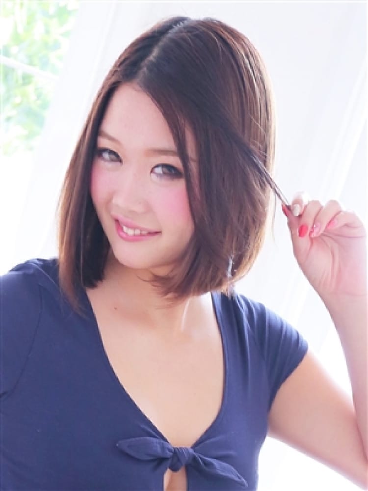 りりな|激安MAX日本橋店で評判の女の子