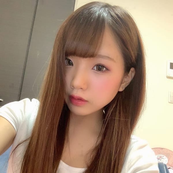 ゆりな