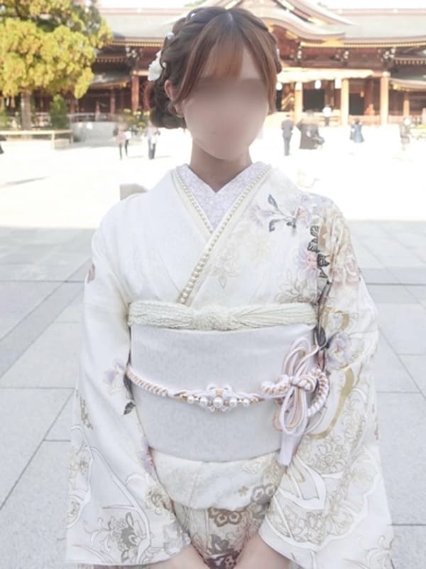 春川あまみ
