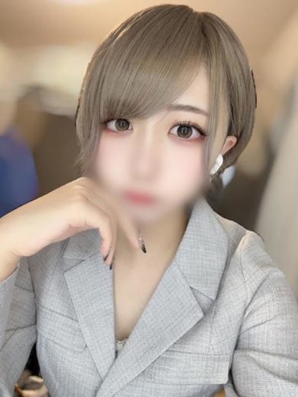 山本れいあ