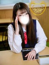 ひなこ【ロイヤルキャスト】|ロイヤル女子寮でおすすめの女の子