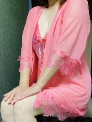 ひかる|人妻K子で評判の女の子