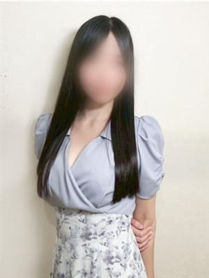 もとか【黒髪色白スレンダーOLさん♪】