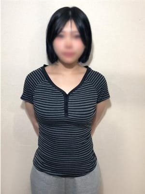 くう【純真無垢な笑顔♪現役学生♡】