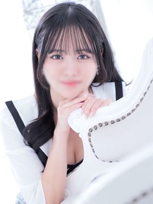 ゆい◇業界未経験♡黒髪美少女【愛嬌抜群♡モデル級美少女♡】