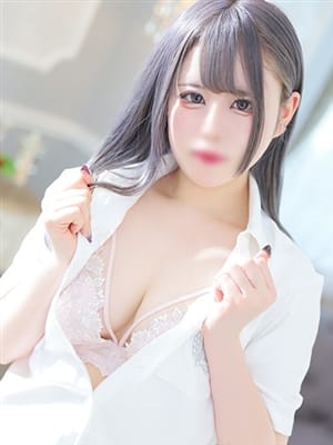 なの◆18歳Fcupドエロ美少女【潮吹きまくりの美少女♡AF◎】